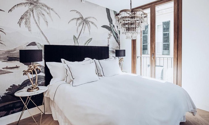 La Llotja-Born Apartment | Ocho Suites & Kitchen