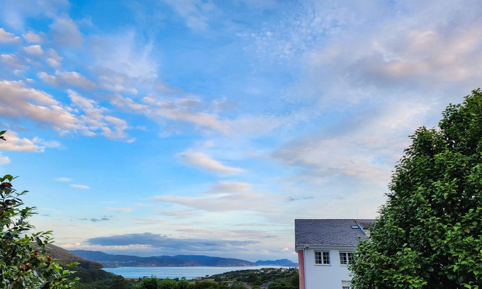 Xove Hostel | Os Faroles