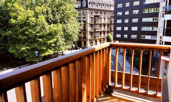 Gijon City Centre Apartment | Paseo de Begoña