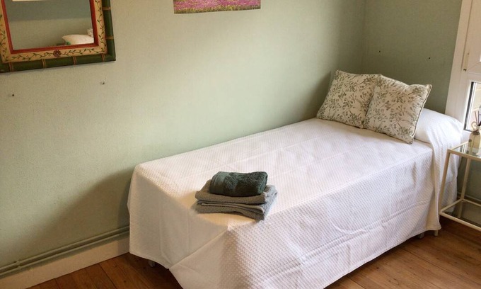 Algorta Resort | Private room ∙ 1 guest