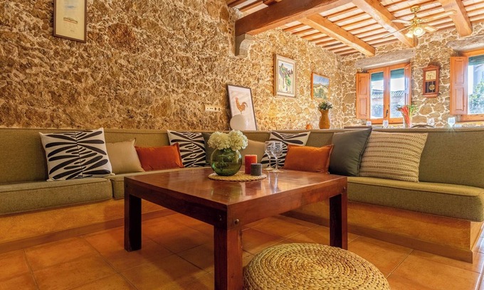 La Tallada d'Emporda House | Rural House El Graner
