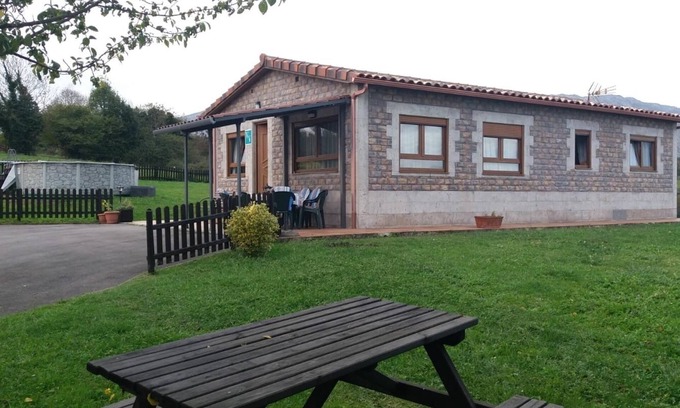 Cuadrovena Cottage | Rural house (full rental) El Hogarín de Arriondas for 8 people
