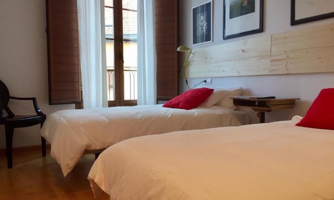 Old Town Apartment | Suite Conde Luna by misato