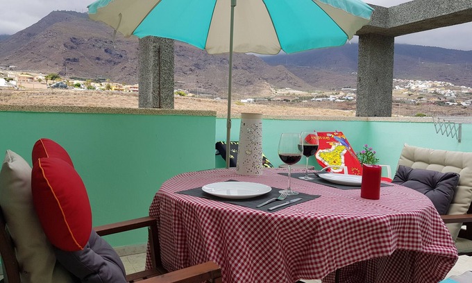 Candelaria Apartment | The Happiness Penthouse!