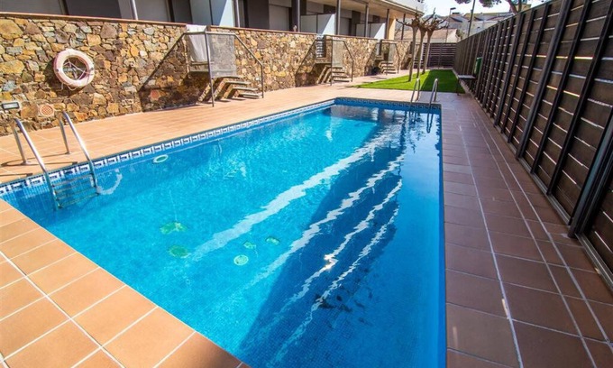 Santa Margarida Apartment | Torre Quimeta 3E - Two Bedroom Apartment, Sleeps 4