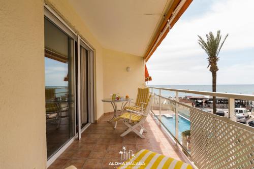 Carihuela Apartment | TORREMOLINOS BEACHFRONT 202 by AlohaMalaga