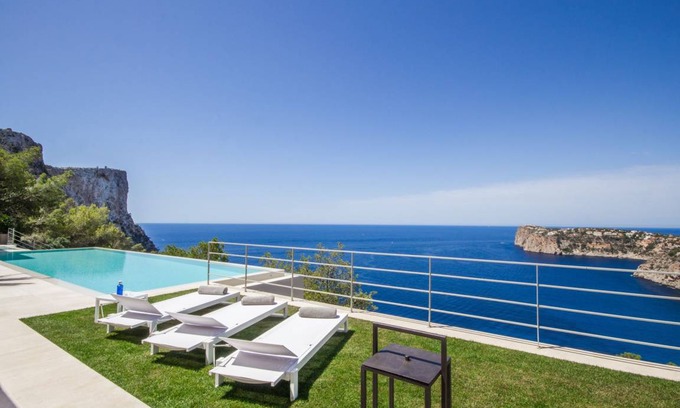 Port d'Andraitx Villa | Villa ∙ 6 bedrooms ∙ 12 guests