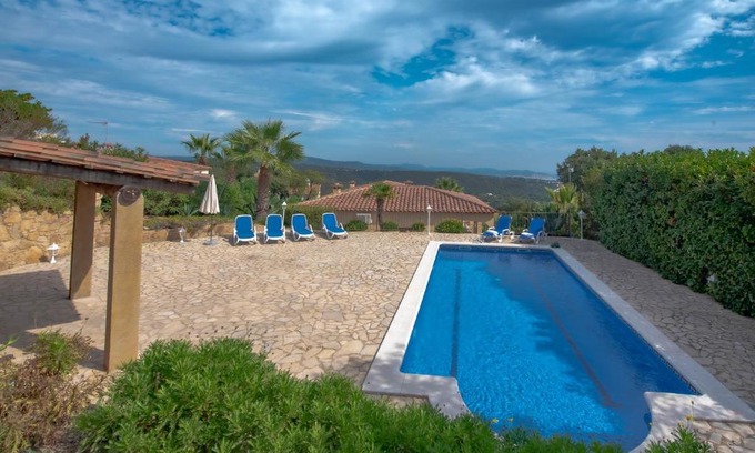 Castell-Platja d'Aro Villa | Villa Carrera