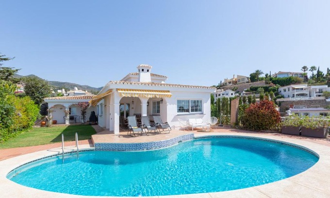 Benalmadena Costa Villa | Villa del Sol - Entre Tu y Yo
