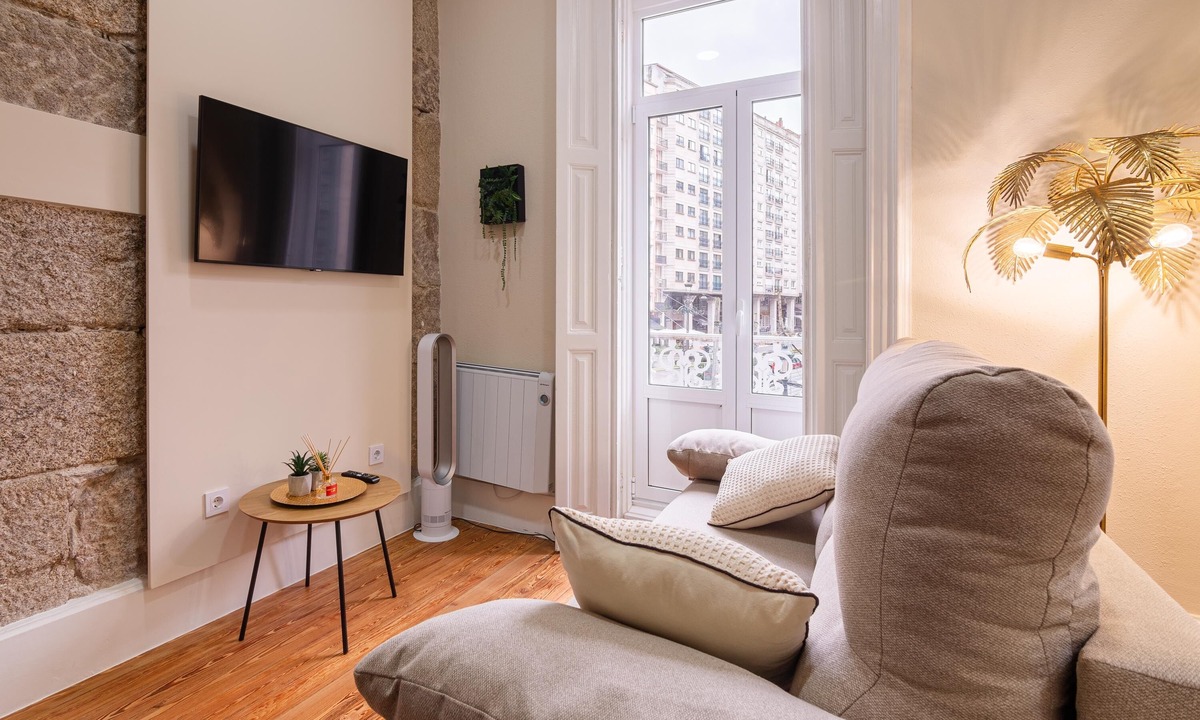 Maria Auxiliadora Apartment | Olívica Clásica- Centro, Vivienda Reformada en un Exclusivo Edificio Histórico