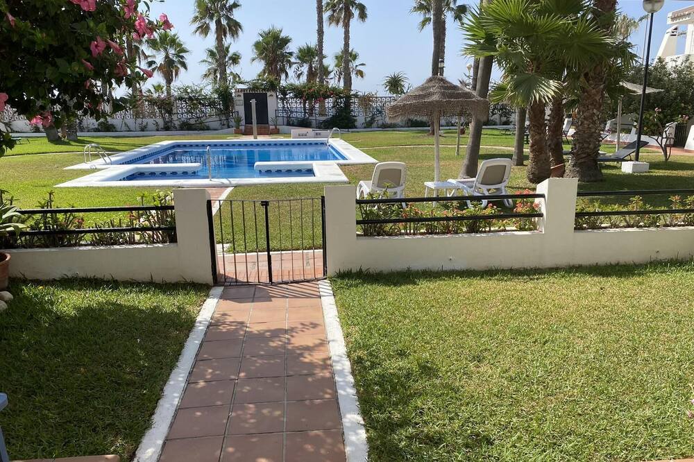 Torre del Mar Ski Chalet | Traiñas A4 - Three Bedroom Chalet, Sleeps 6
