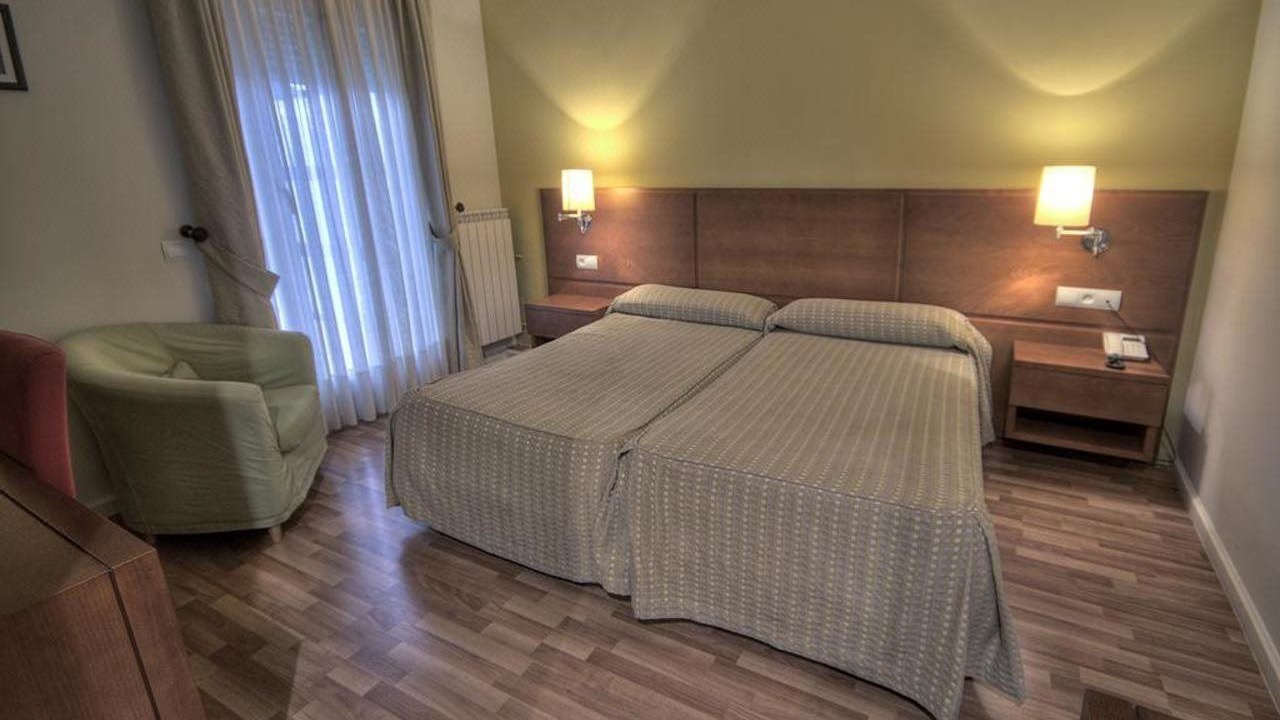 Photo of Bedroom in Hervas