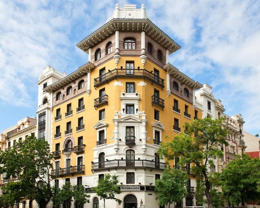 Photo of Buildings in Trafalgar