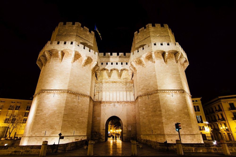 Photo of Buildings in Ciutat de les Arts i les Ciencies