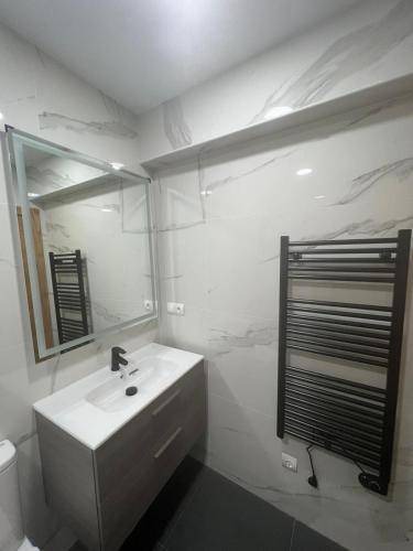 Photo of Bathroom in Loredo