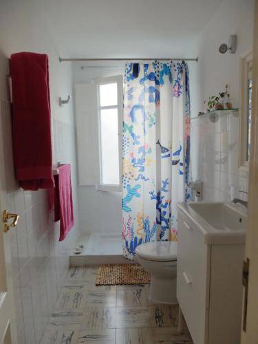 Photo of Bathroom in Fene