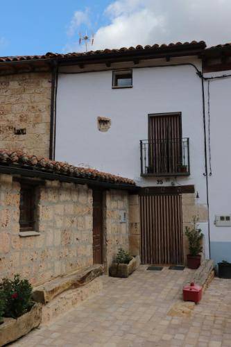 Photo of Buildings in Orbaneja del Castillo