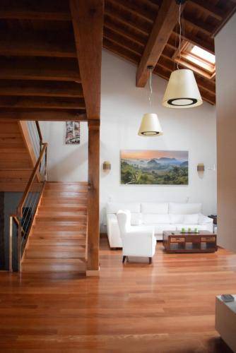 Photo of Livingroom in Cartes