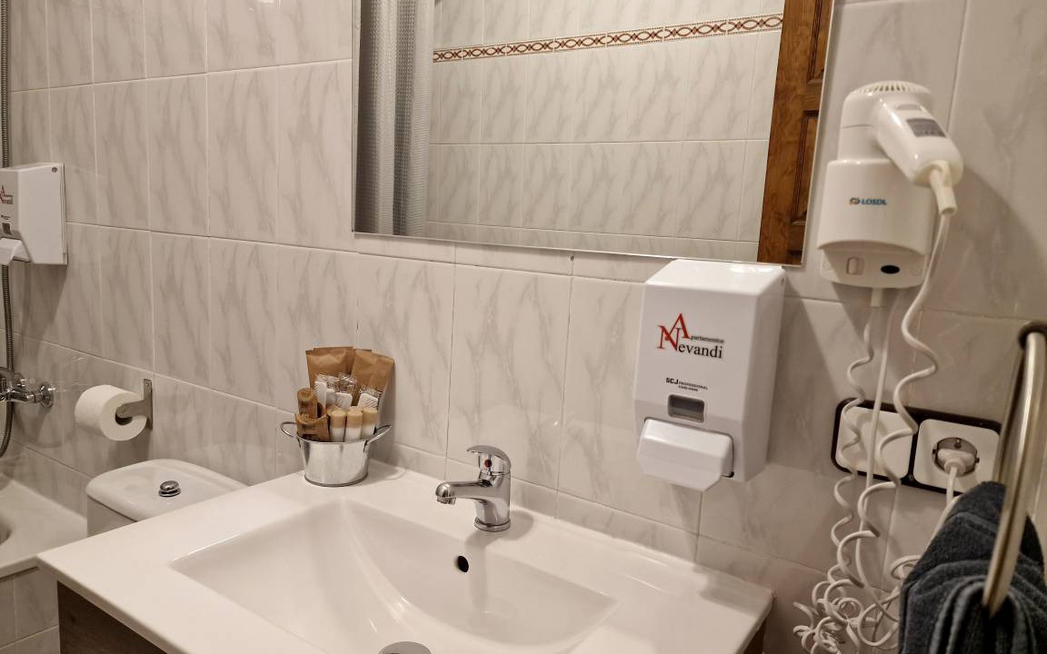 Photo of Bathroom in Pido