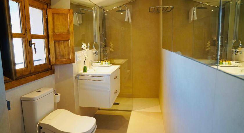 Photo of Bathroom in S'Arxiduc