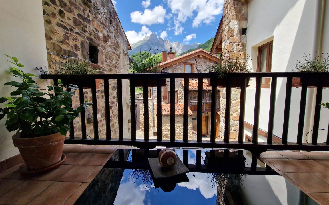 Photo of Patio Balcony in Pido