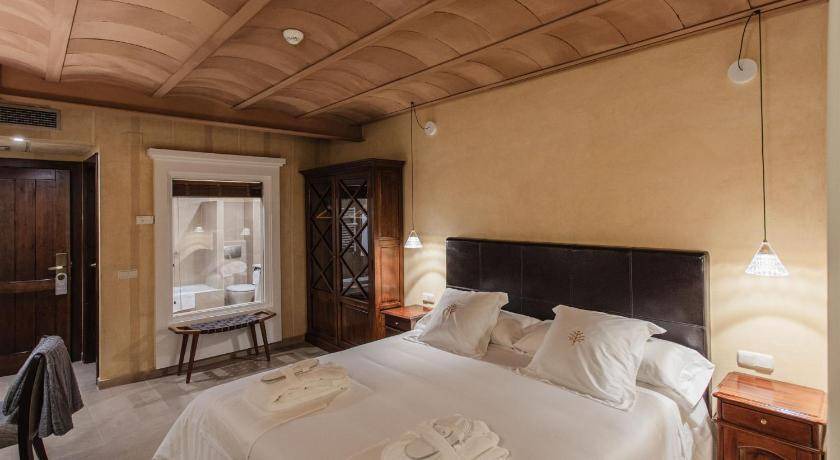 Photo of Bedroom in Jerte