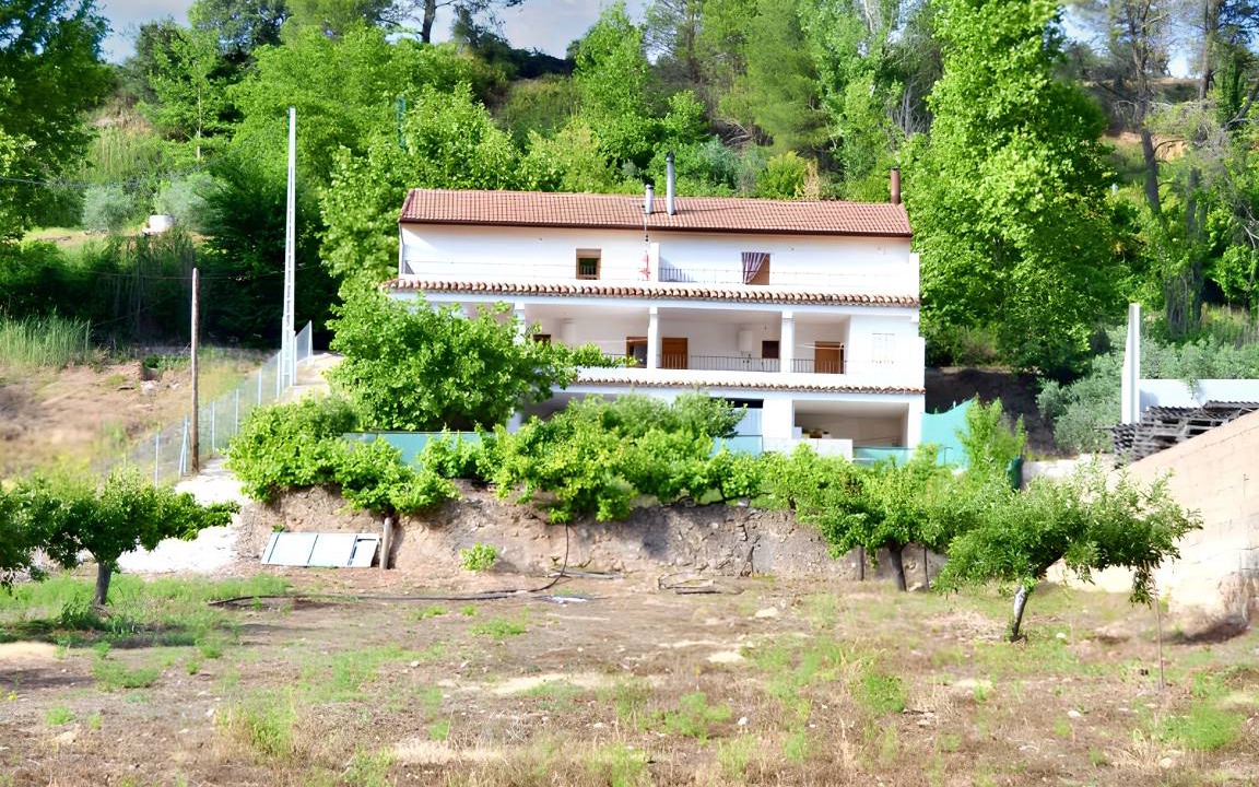 Photo of Others in Siles