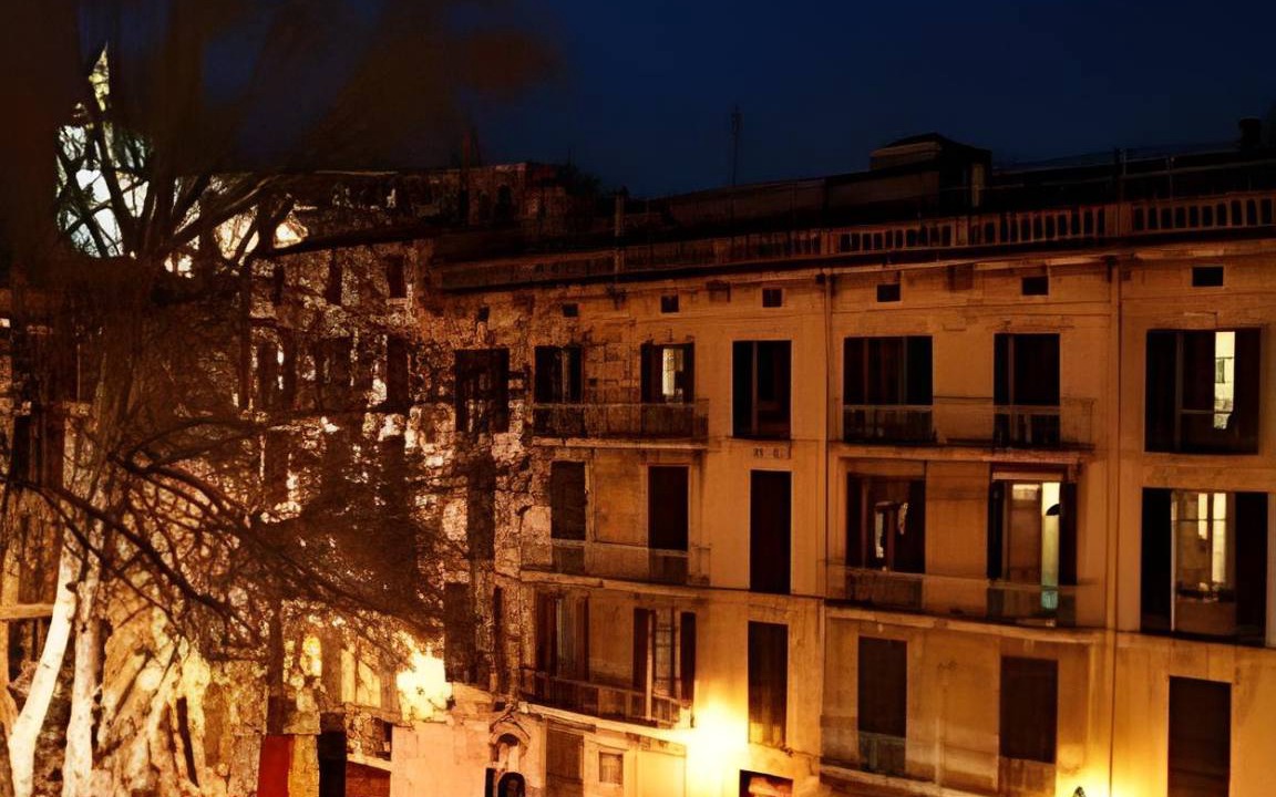 Photo of Others in La Llotja-Born