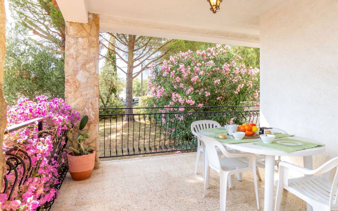 Photo of Patio Balcony in El Mas Fumats