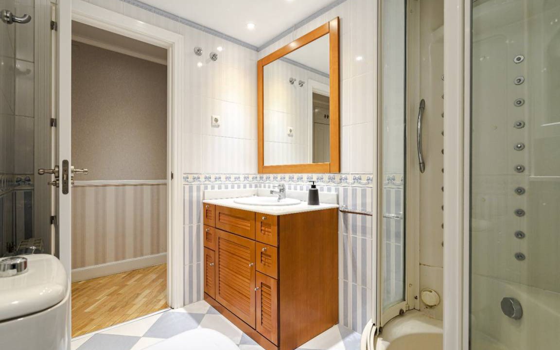 Photo of Bathroom in Alcala de Henares