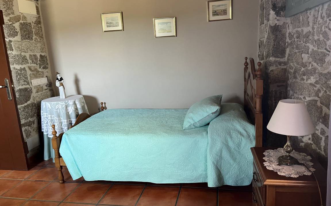 Photo of Bedroom in Penarrubia