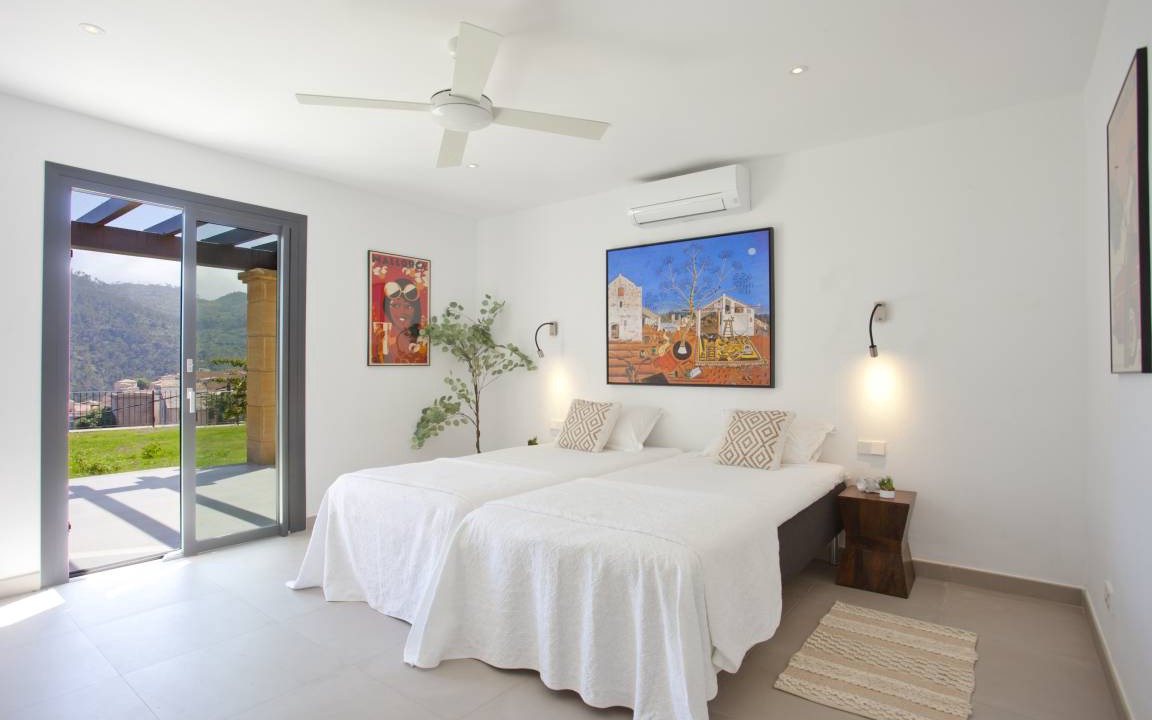 Photo of Bedroom in Banyalbufar