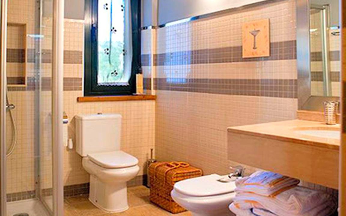 Photo of Bathroom in Fuentes de Penacorada