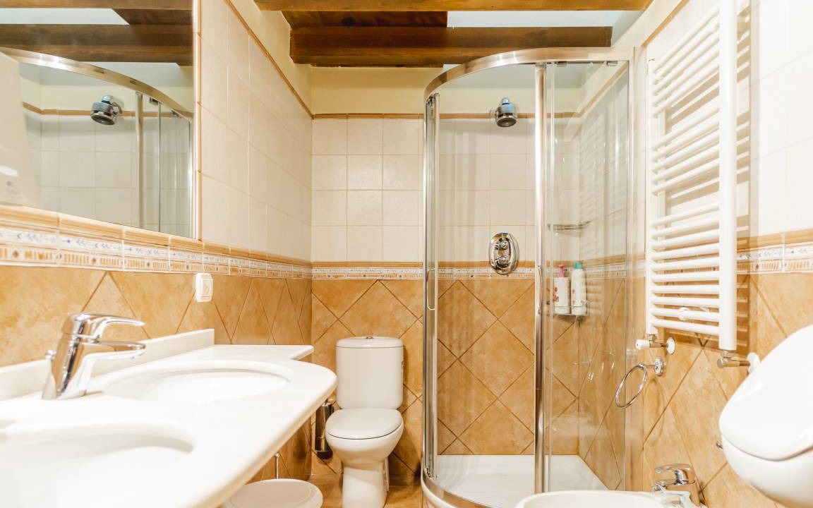 Photo of Bathroom in Nestar