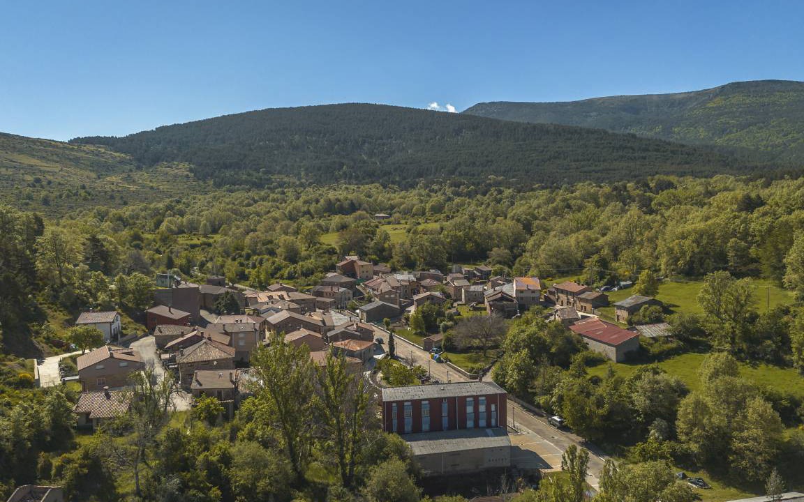 Photo of Others in Valle de Valdelaguna