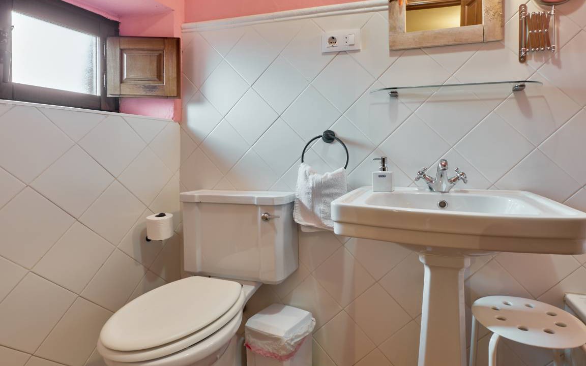 Photo of Bathroom in Robledo de la Guzpena