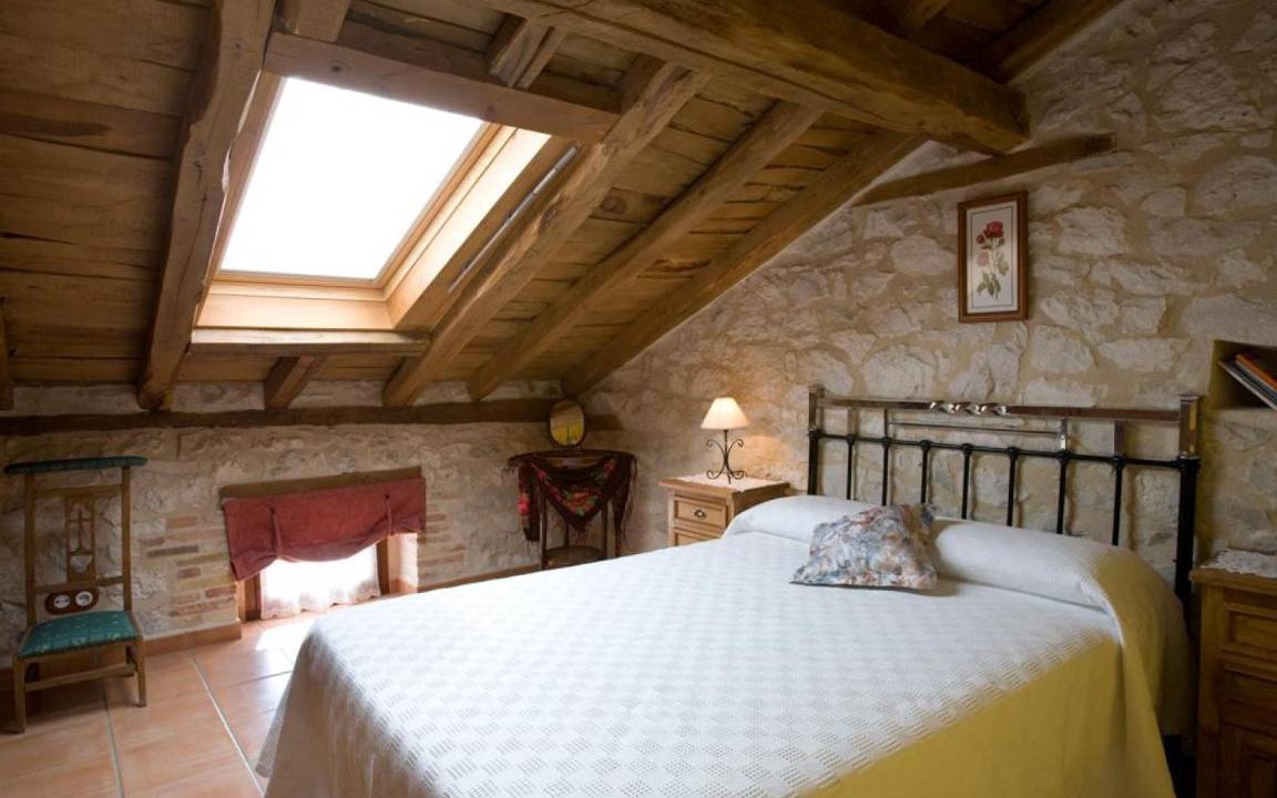 Photo of Bedroom in Canalejas de Penafiel