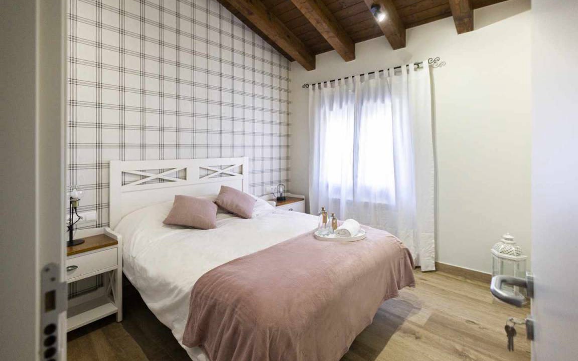 Photo of Bedroom in Peralta de Calasanz