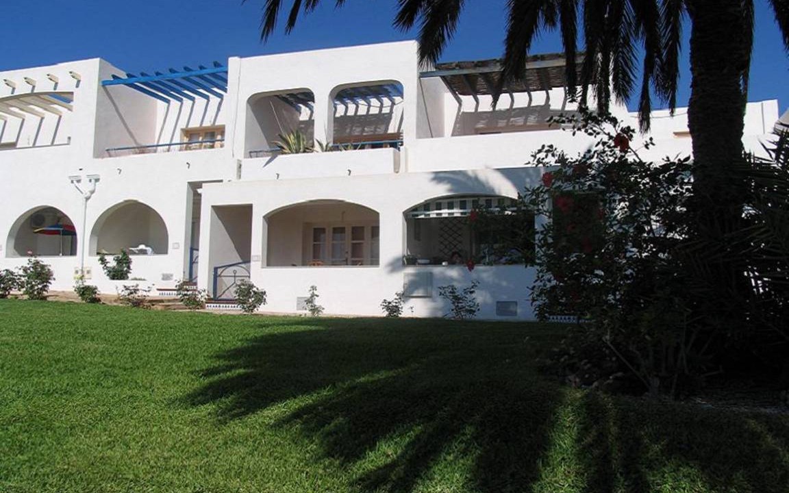 Photo of Buildings in Vera Beach