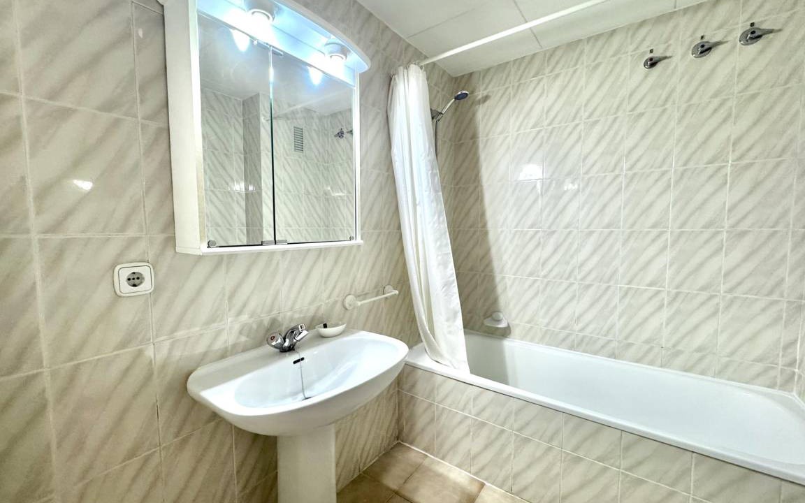 Photo of Bathroom in Roses Town Center