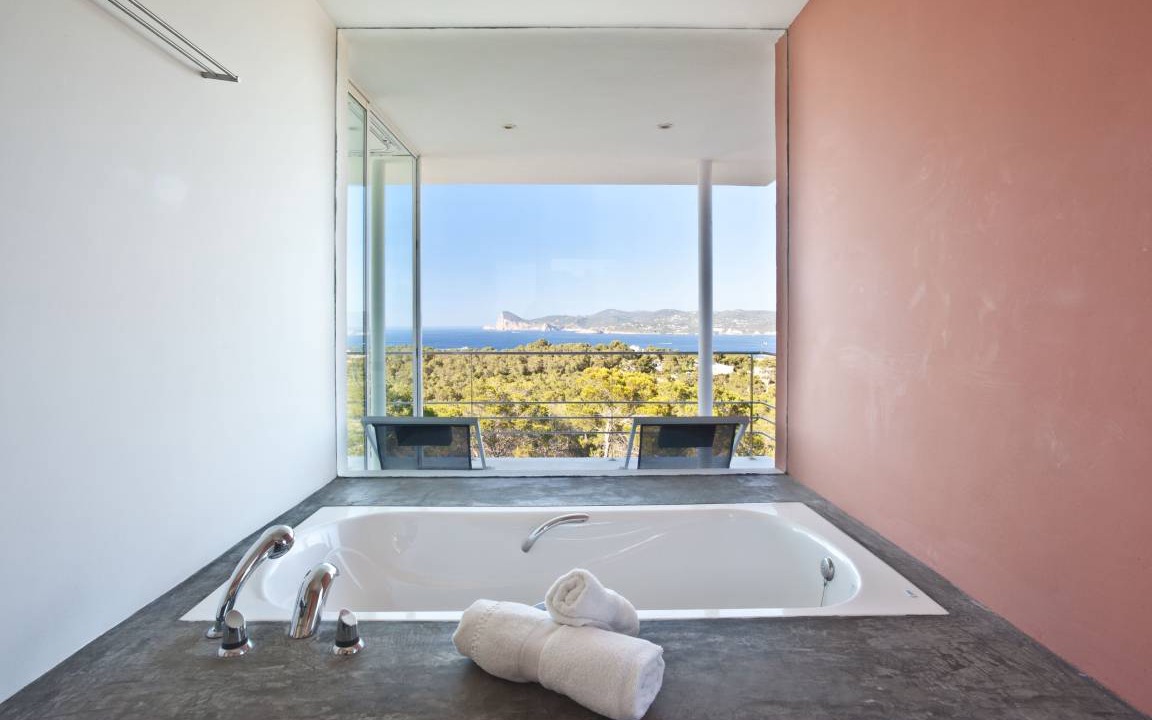 Photo of Bathroom in Sant Josep de sa Talaia