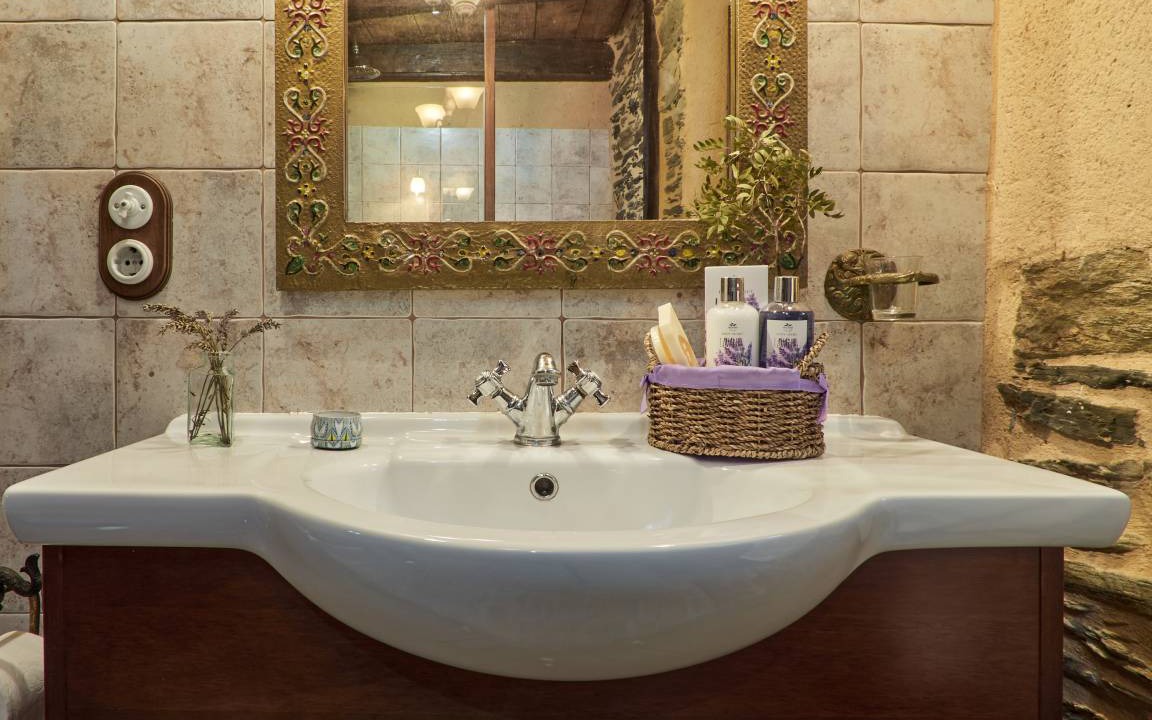 Photo of Bathroom in Rimor