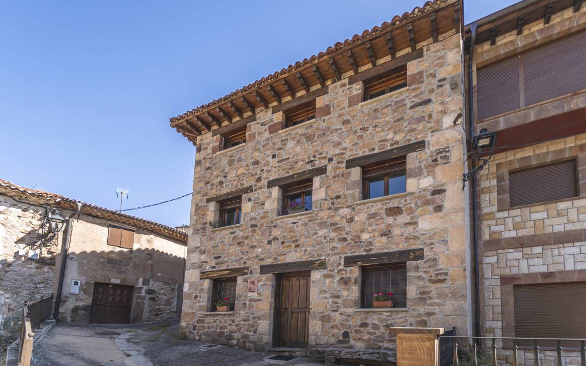 Photo of Others in Valle de Valdelaguna