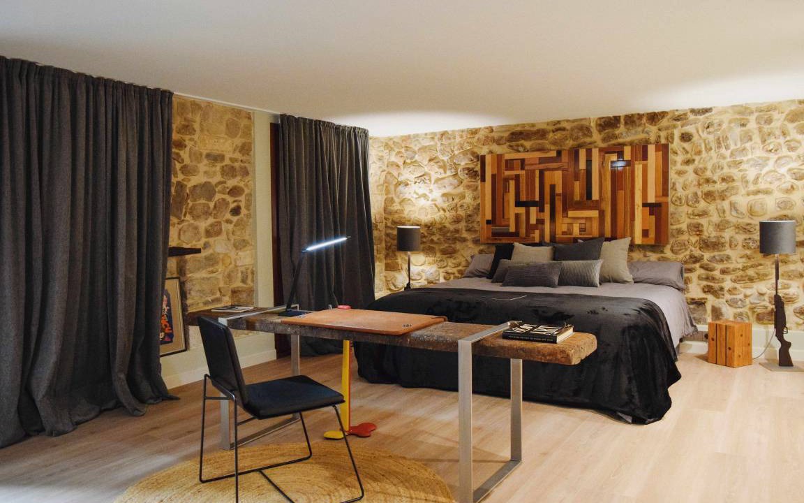 Photo of Bedroom in Besalu