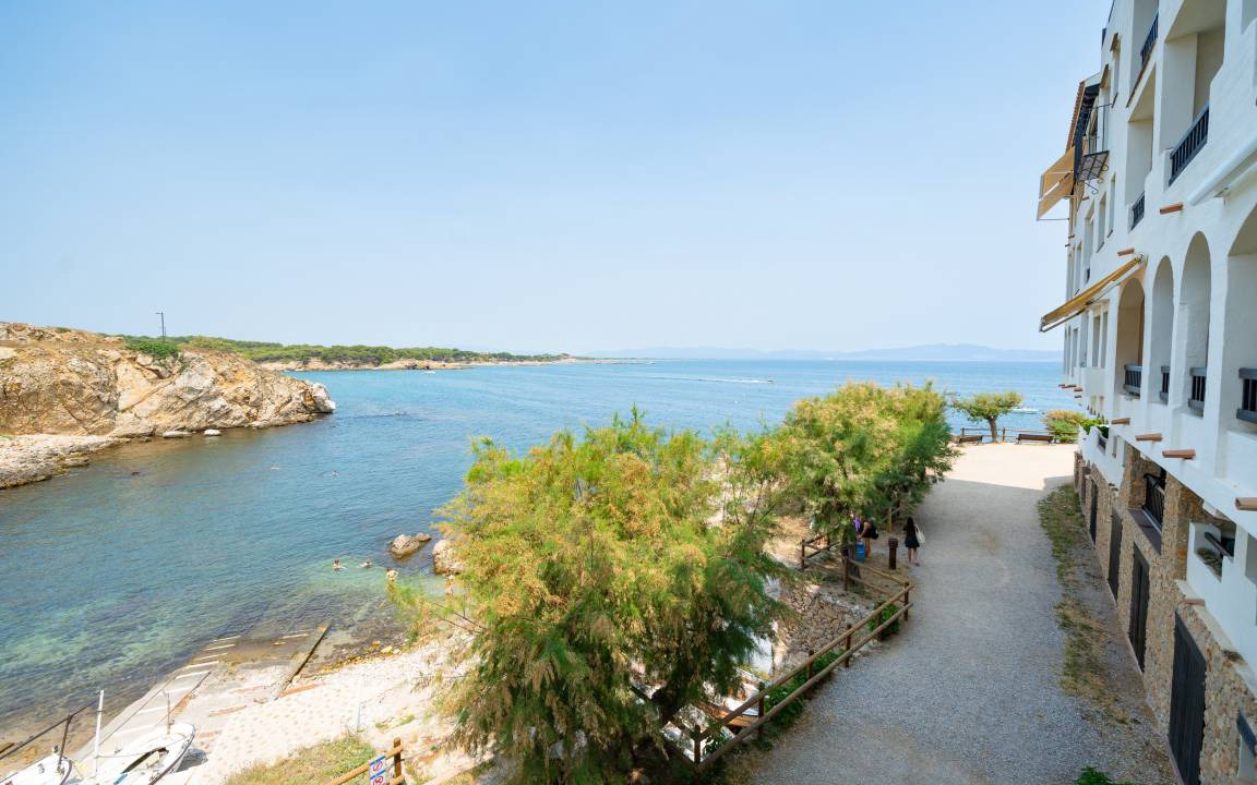 Photo of Others in L'Escala