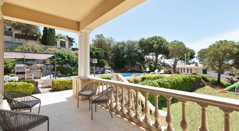 Photo of Patio Balcony in Teia