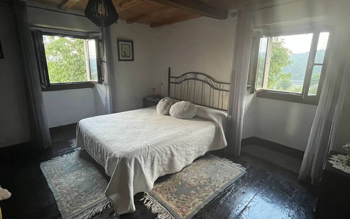 Photo of Bedroom in Penarrubia