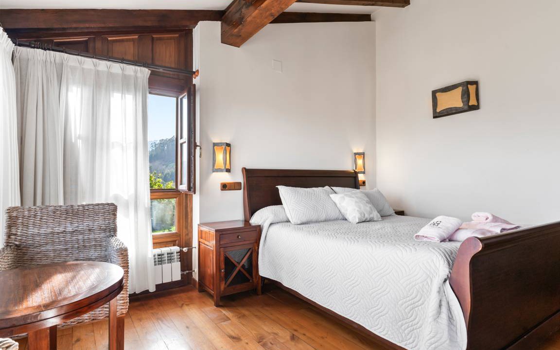 Photo of Bedroom in Aronces