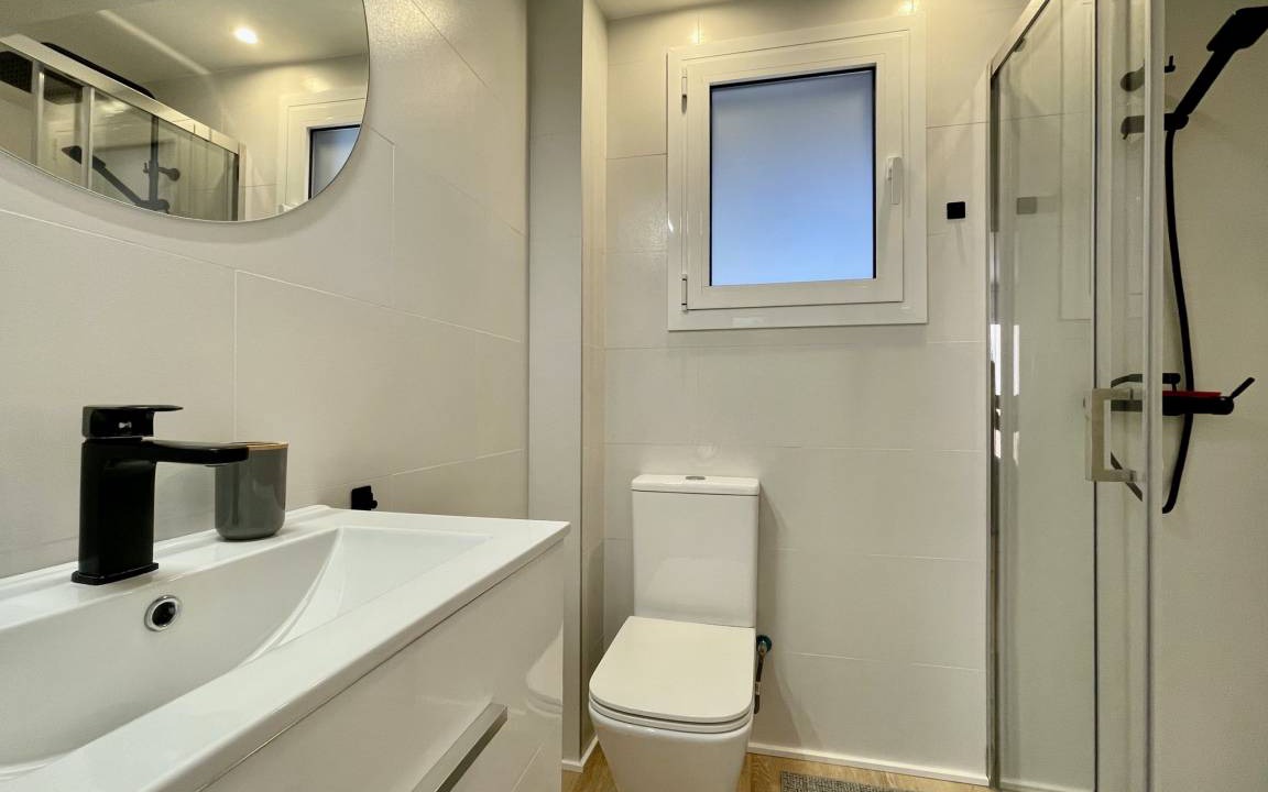 Photo of Bathroom in Pals