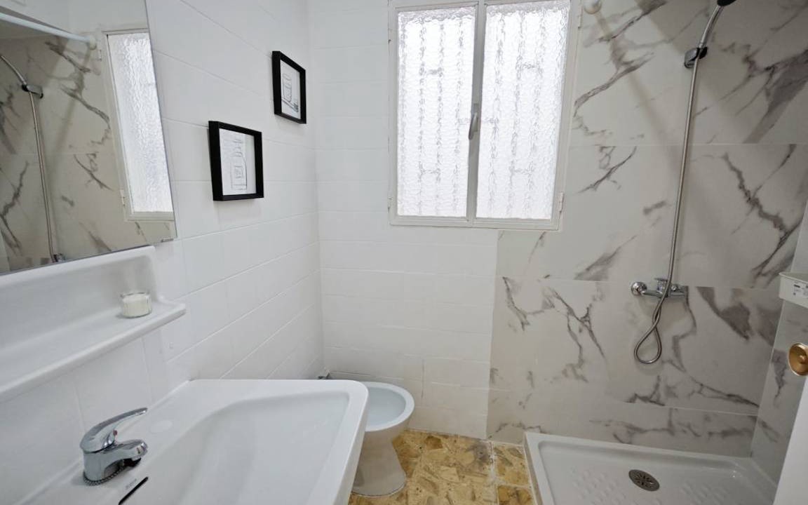 Photo of Bathroom in Barrio de Peral